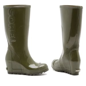 Sorel Joan Tall Waterproof Gloss Rain Boot green